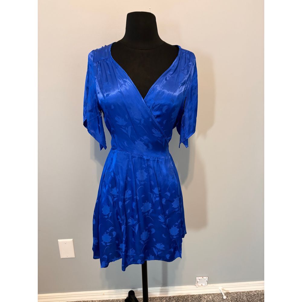 Shore Monterey wrap dress Elegant Royal Blue crush Floral Jacquard Cocktail NWT‎